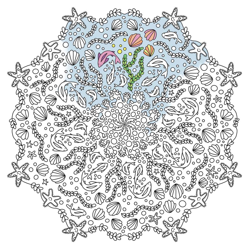 Illustration af dansk design mandala med havtema, bløde blå nuancer, perfekt som plakater til børneværelset og børn, maleri.